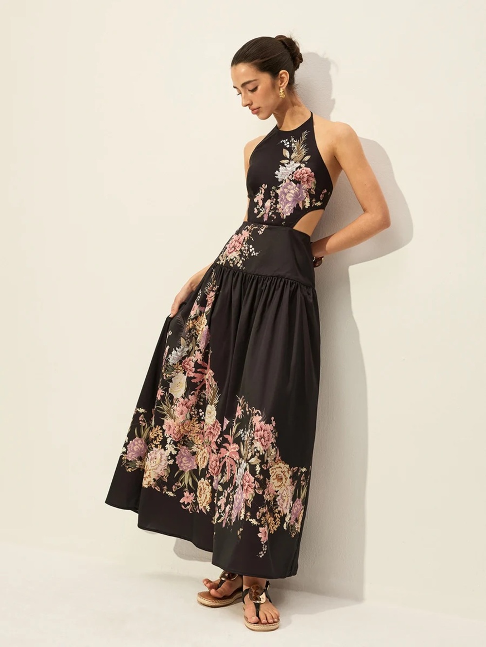 Commense Floral Print Halter Neck Dress With Cut-Out Detail